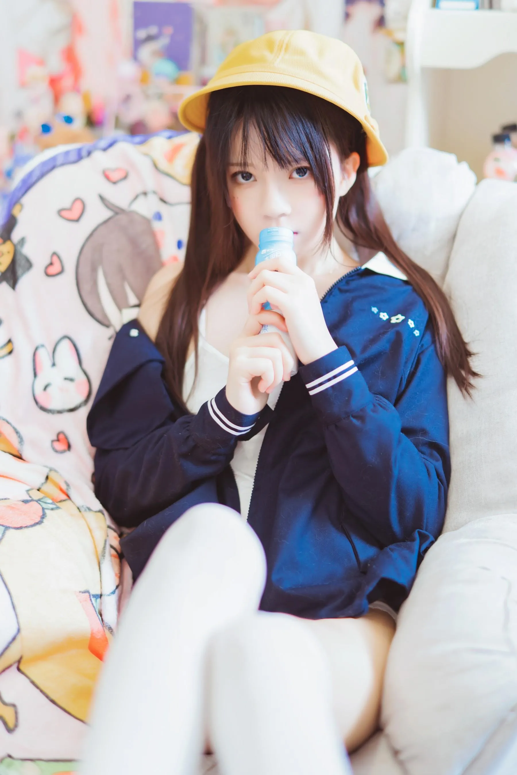 [艺图语] 2022.05.17 奶桃桃 桜桃喵 [33P]插图4